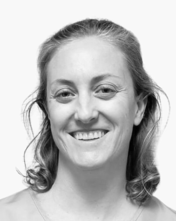 dra-anna-sancho-clinica-dental-falco-barcelona-sarria